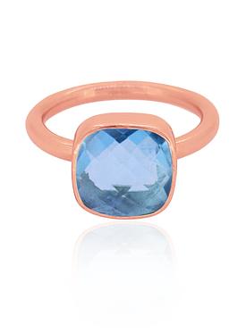 Indie Blue Topaz Gemstone Ring in Rose Gold