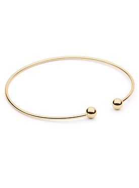 Kiss to the Night Bangle in Gold